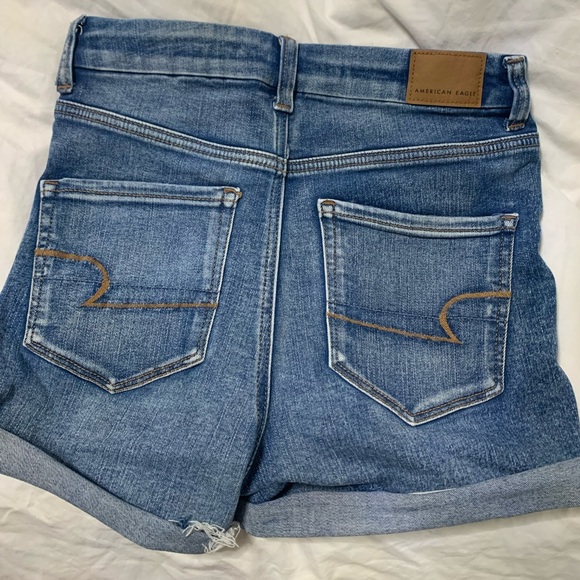 American Eagle High Wasted jean shorts. - Picture 2 of 4